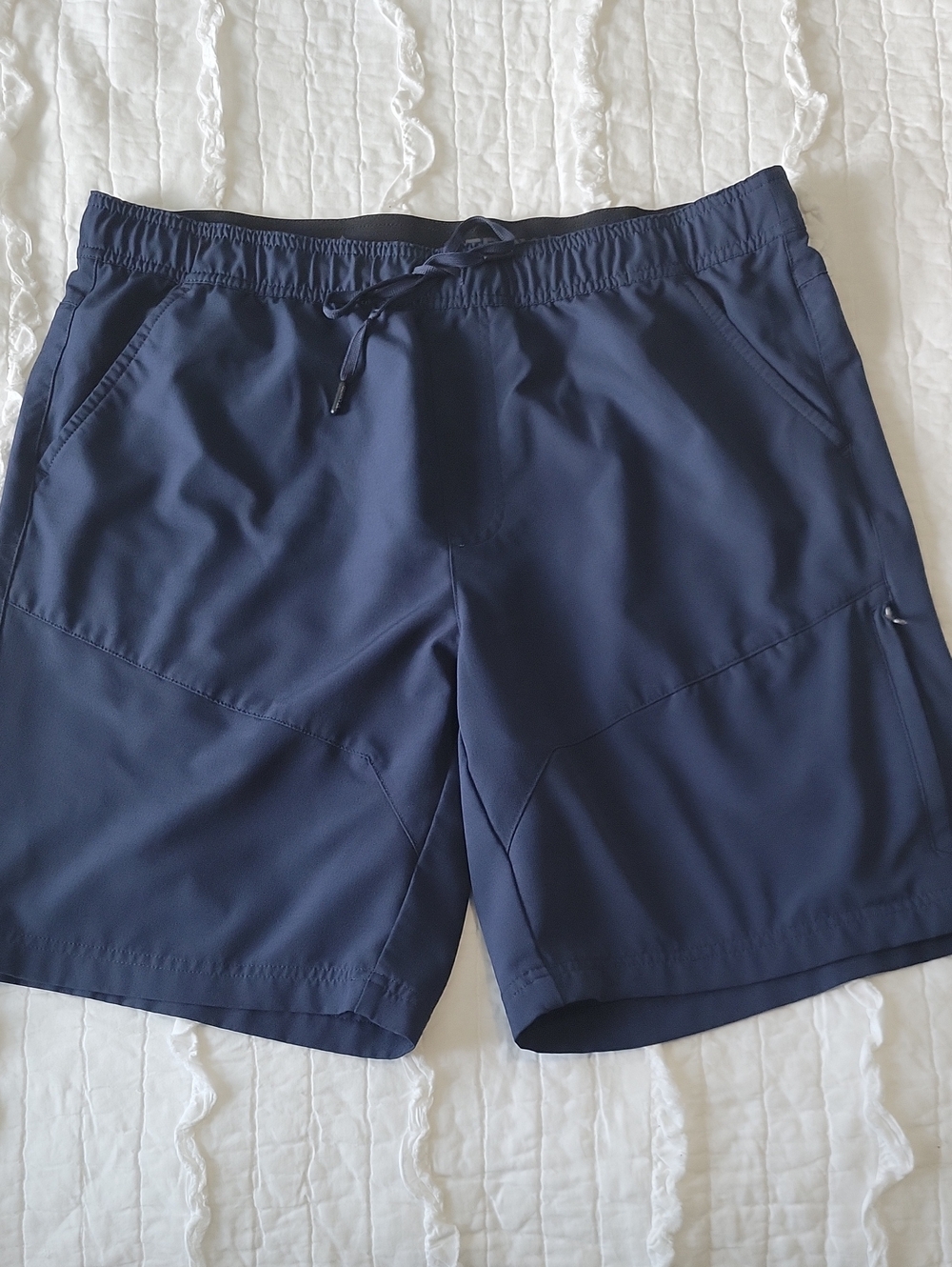 GERRY Hybrid Outdoor Shorts L Navy Like New Multiple Zip Pockets Quick Dry